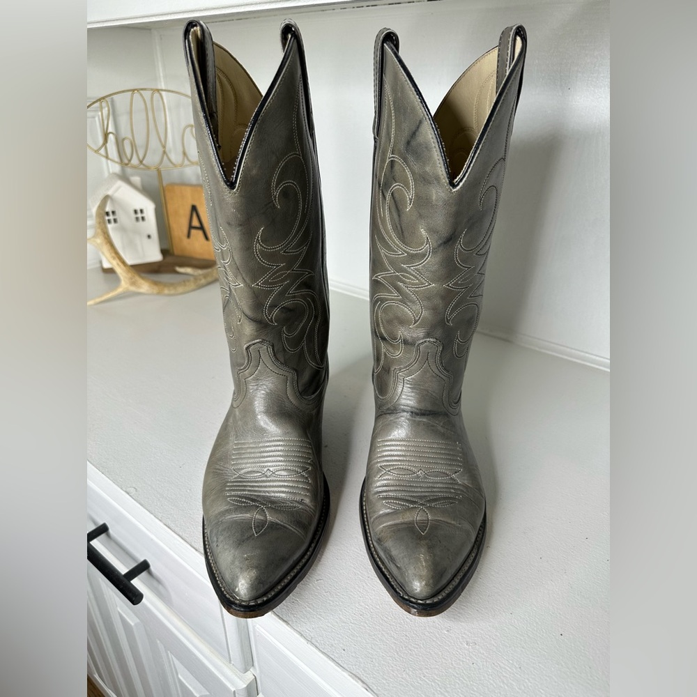 **SOLD**Acme Vintage Marbled Smoky Gray Western Cowboy Boots – Size Men's 8D - Picture 2 of 8